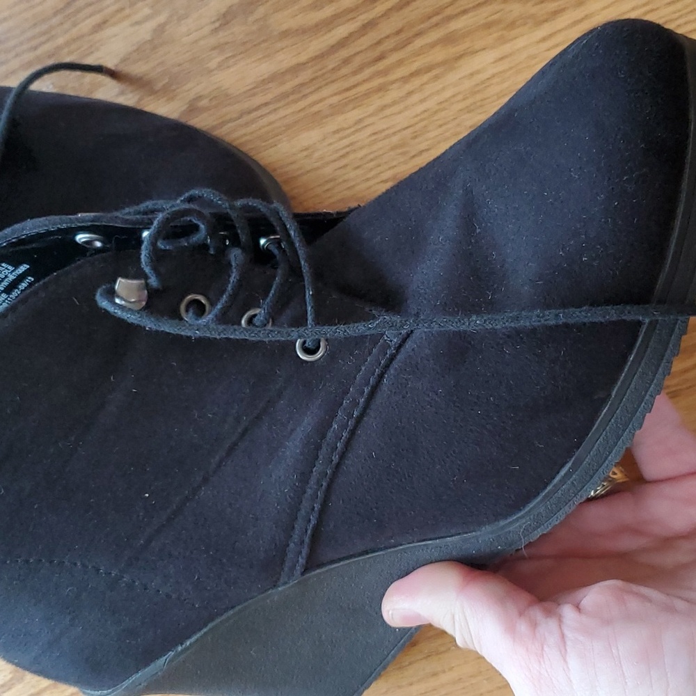 Wedges - Picture 5 of 6